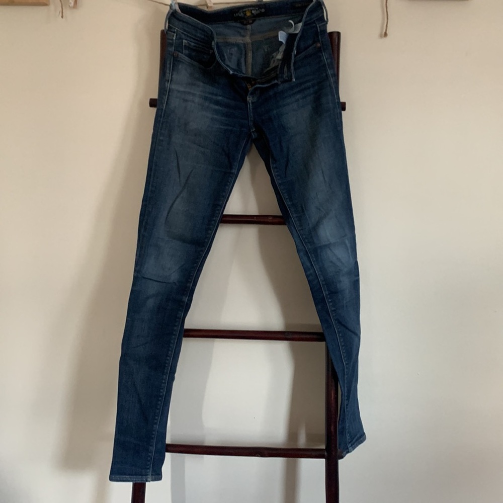 Lucky brand Stella skinny jeans size 2/26 long/tall 32”inseam